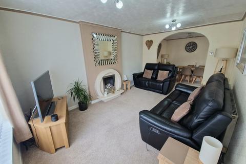 3 bedroom bungalow for sale, Mayfield Avenue, Thornton FY5