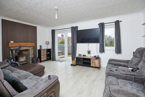 undefined, Constable Drive, Kettering NN15
