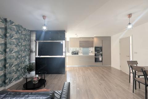 3 bedroom terraced house to rent, Fishers Way, WEMBLEY