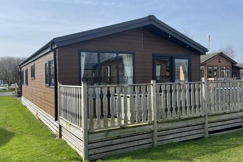 3 bedroom lodge for sale, South Lakeland Leisure Village, Carnforth LA6