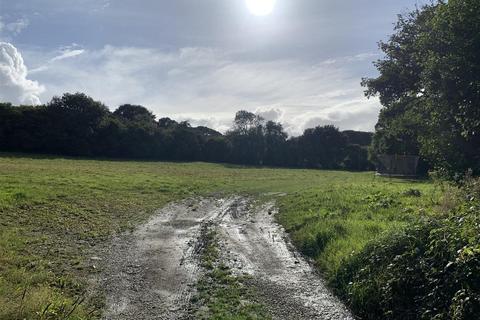 undefined, Trehaddle, Truro