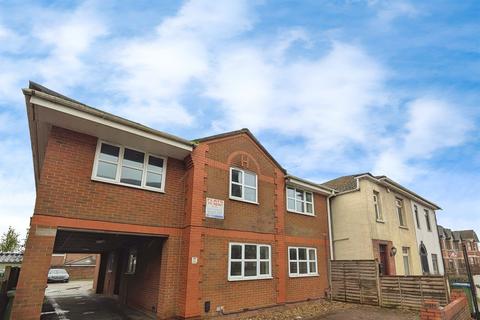 1 bedroom flat to rent, 112 Waterloo Road, Southampton SO15