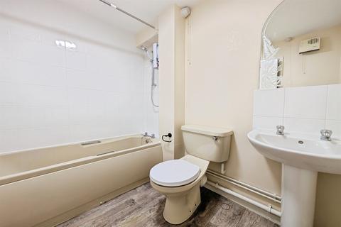 1 bedroom flat to rent, 112 Waterloo Road, Southampton SO15