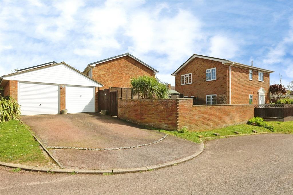Garage/Parking
