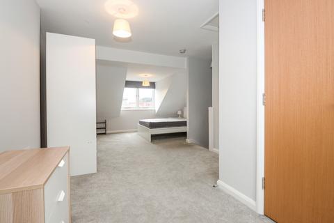 1 bedroom flat to rent, Chertsey Street, Guildford, GU1