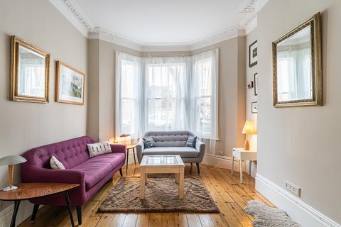 5 bedroom house for sale, Kendoa Road, London, SW4