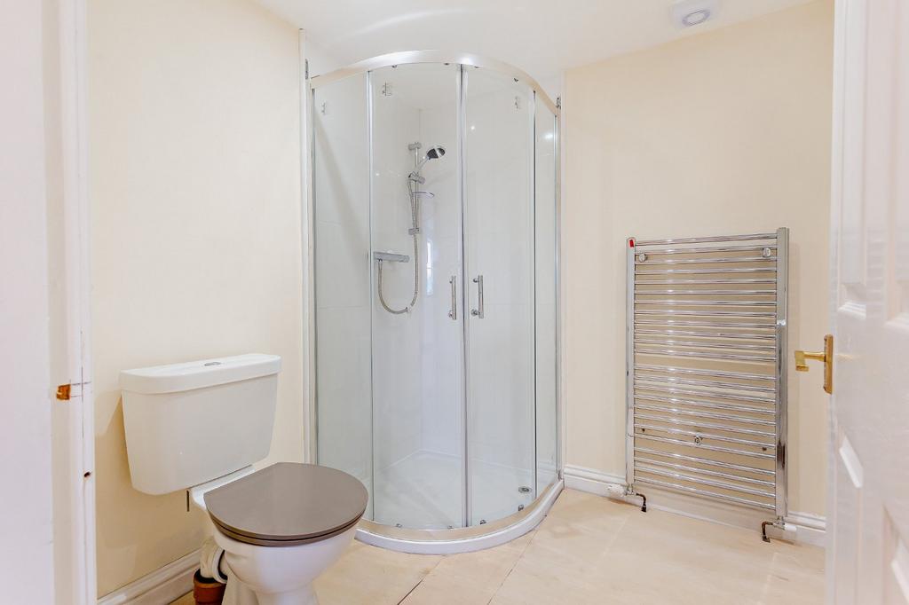 Lot 2 - Flat 2
