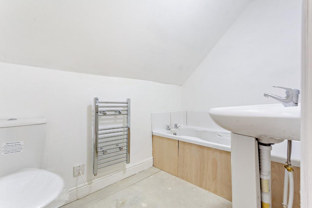 Lot 2 - Flat 2