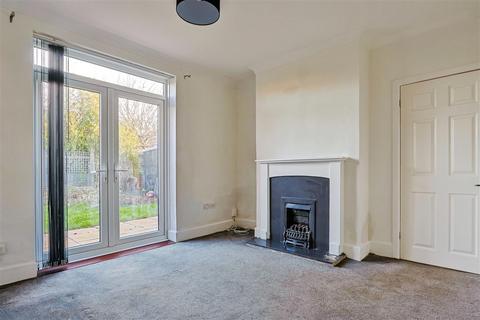 undefined, Mount Road, BOURNEMOUTH