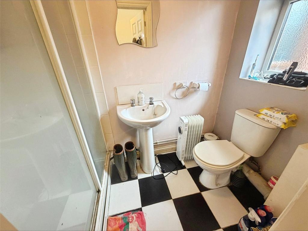 Annex Shower Rm