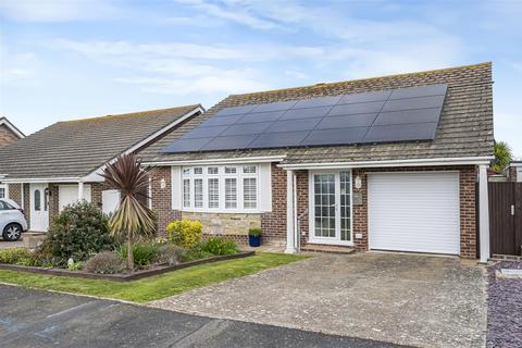 3 bedroom detached bungalow for sale, Beacon Drive, Seaford
