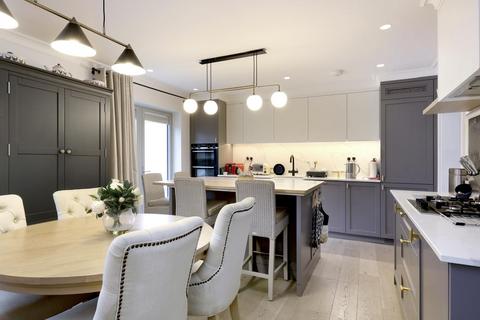 4 bedroom house for sale, Dupre Crescent, Beaconsfield, HP9