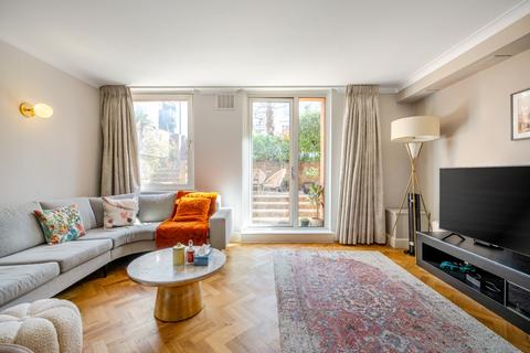 2 bedroom apartment to rent, Chepstow Villas London W11