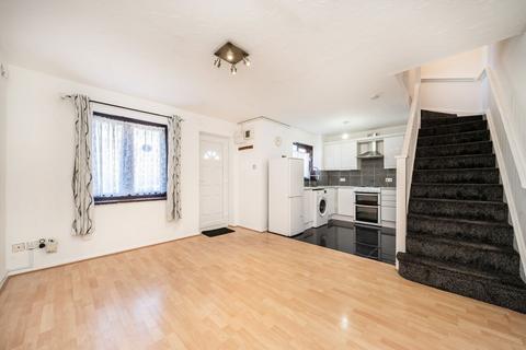 1 bedroom house to rent, Frampton Road, Hounslow TW4