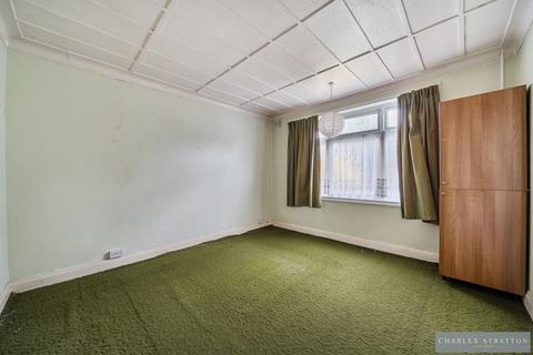 undefined, Hall Park Road, Upminster