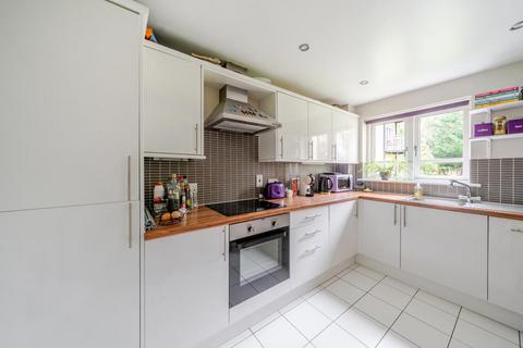 2 bedroom flat for sale, Shotover Mound,  Headington,  OX3