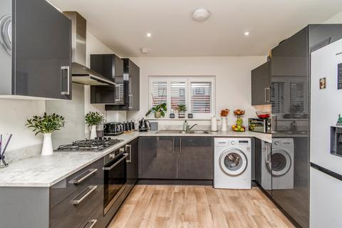 3 bedroom semi-detached house for sale, Juniper Avenue, Bushbury, Wolverhampton