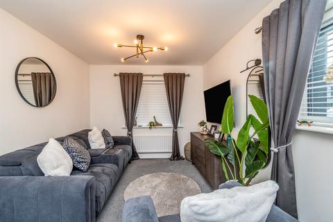 3 bedroom semi-detached house for sale, Juniper Avenue, Bushbury, Wolverhampton