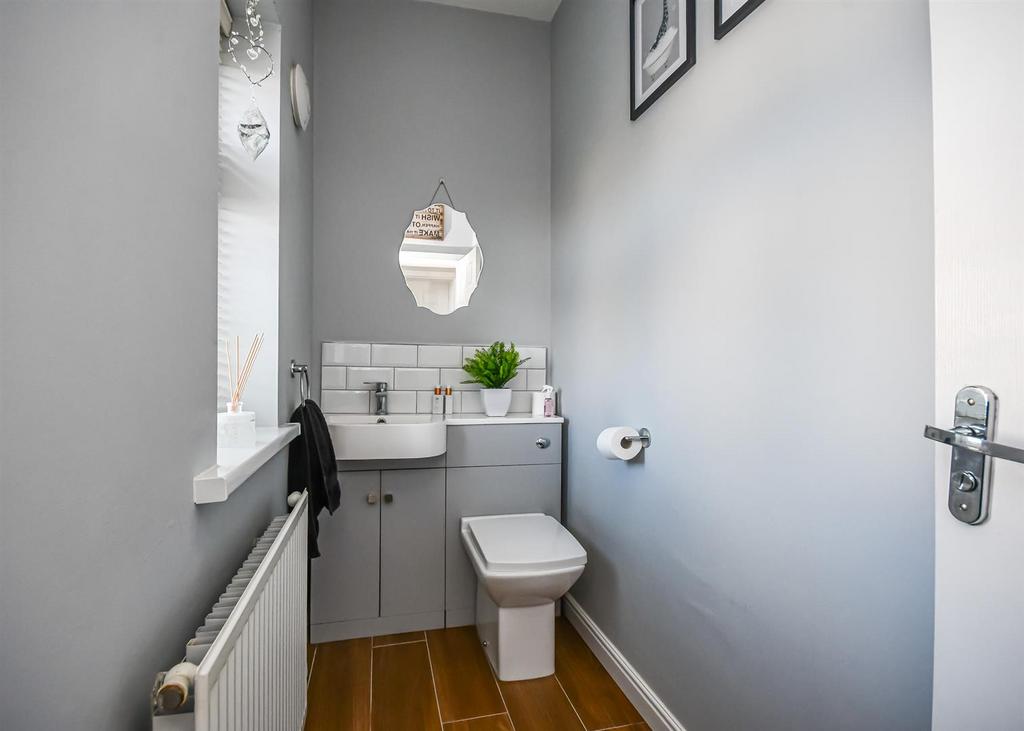 111 Taunton Avenue-11.jpg