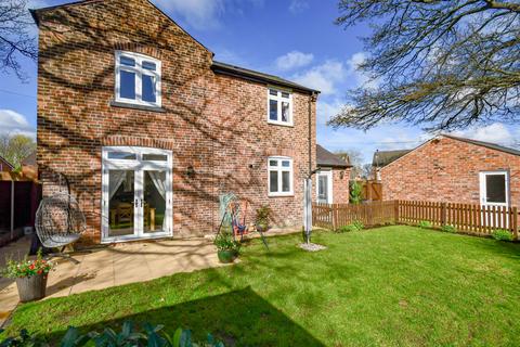 3 bedroom detached house for sale, Taunton Avenue, Fordhouses, Wolverhampton