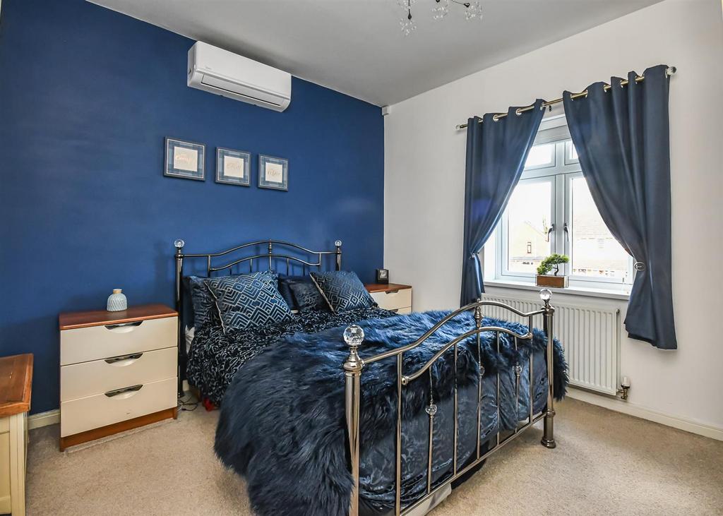 111 Taunton Avenue.jpg