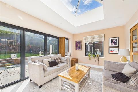 5 bedroom detached house to rent, Powley Place, Tilehurst, Reading, Berkshire, RG31
