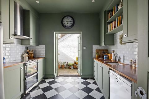 4 bedroom terraced house for sale, Portland Square, Cheltenham, Gloucestershire GL52