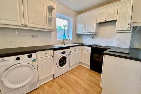 2 bedroom flat for sale, Gateshead NE8