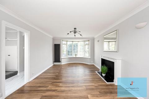 3 bedroom terraced house to rent, Fulmar Close, Hove