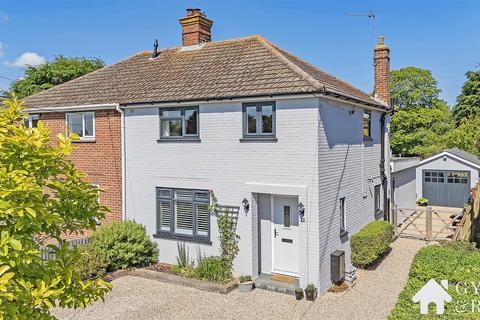 School Lane, Manningtree