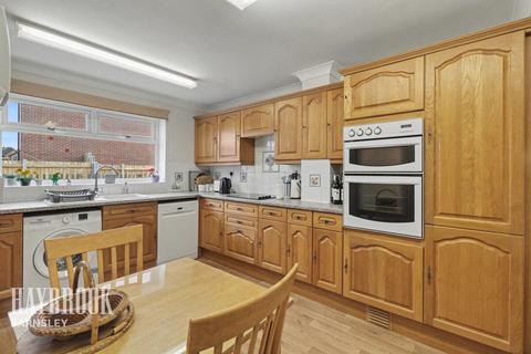 undefined, Poplar Avenue, Shafton