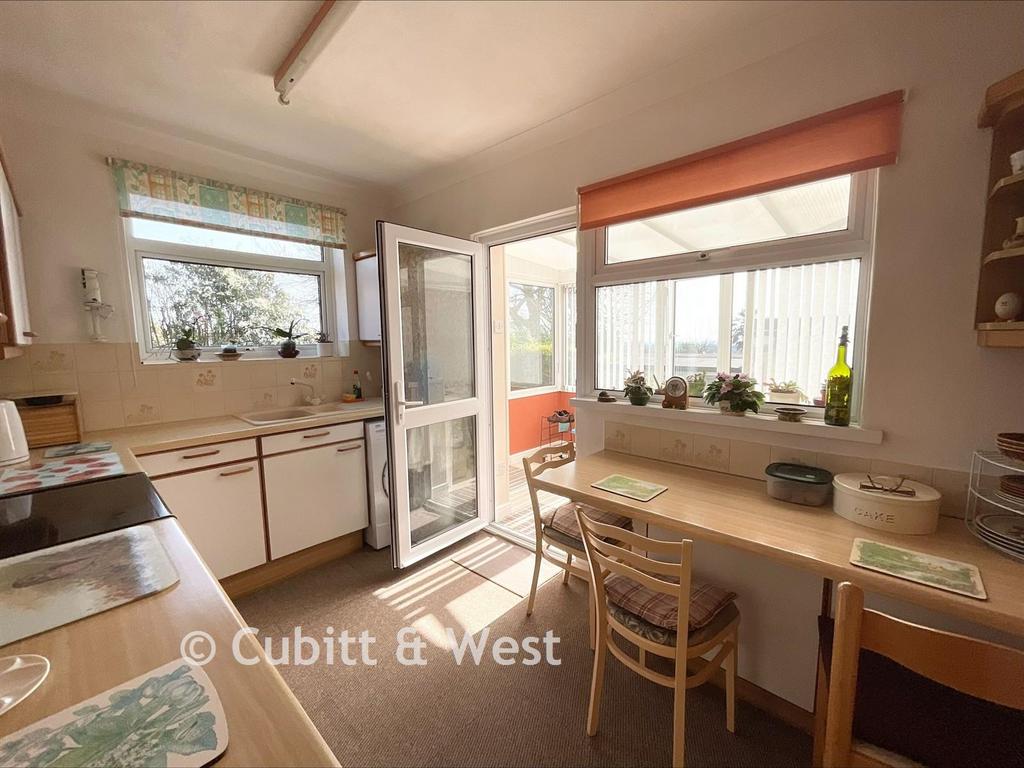 Kitchen / Conservatory