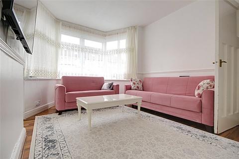 3 bedroom terraced house to rent, Oaklands Avenue, London, N9