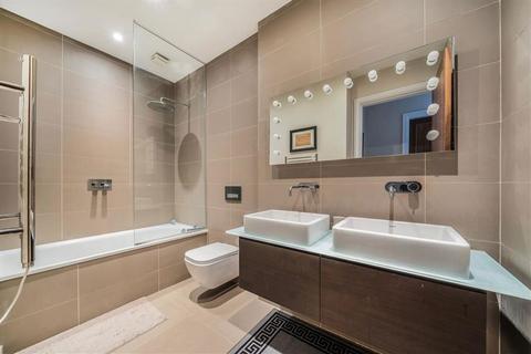 2 bedroom flat to rent, Blythe Road, London W14