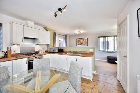 2 bedroom detached house for sale, Teddington Drive, Leybourne, West Malling