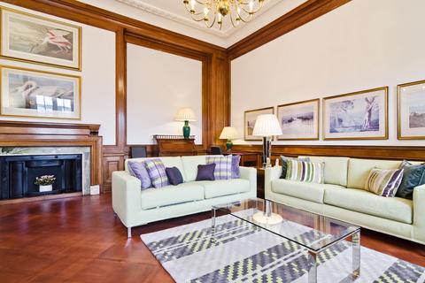 1 bedroom flat to rent, Rosebery Avenue London EC1R