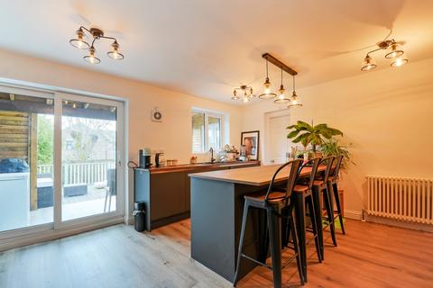 undefined, Newfield Lane, Dore, S17 3DA