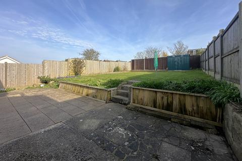 3 bedroom semi-detached bungalow for sale, Nelson Park Road, St Margarets-At-Cliffe, CT15