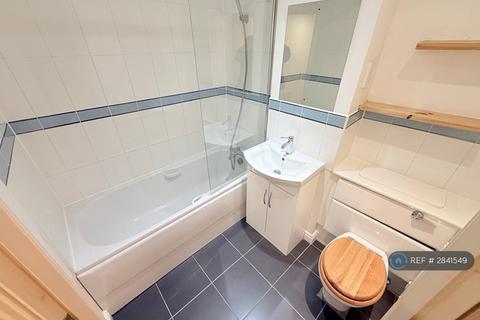 undefined, Centurion House, Edgware, HA8