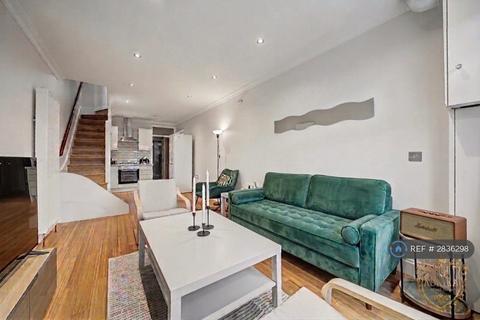3 bedroom detached house to rent, London, London, SW16