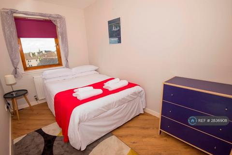 undefined, St Clair Place, Edinburgh, EH6