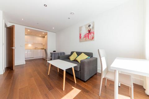 undefined, Lincoln Plaza, London E14