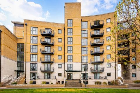 1 bedroom flat for sale, Glaisher Street, London SE8