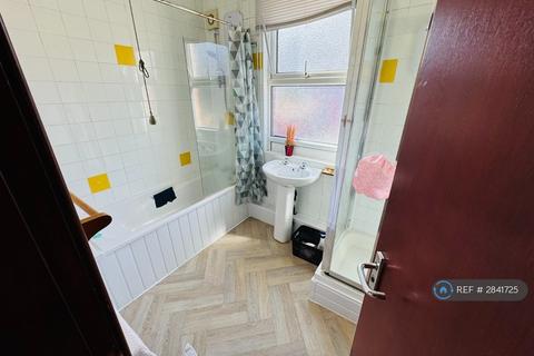 6 bedroom terraced house to rent, Blackman Lane, Leeds, LS2