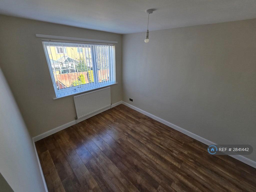Rear Bedroom