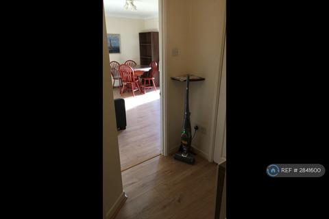 undefined, Regent Court, Reading, RG1