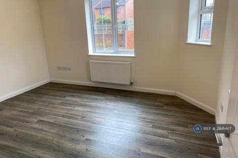 1 bedroom flat to rent, Lye, Stourbridge, DY9