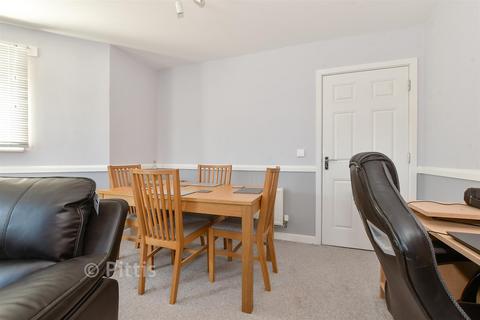 undefined, Godric Road, Newport PO30