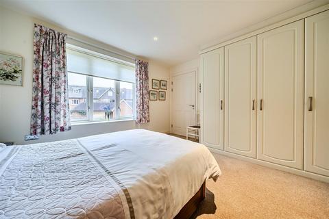 undefined, Ker Walk, Yateley GU46