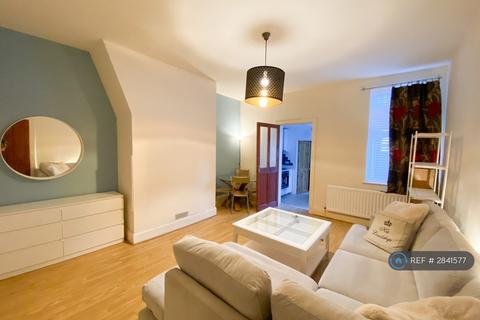 undefined, Wingrove Avenue, Newcastle Upon Tyne, NE4